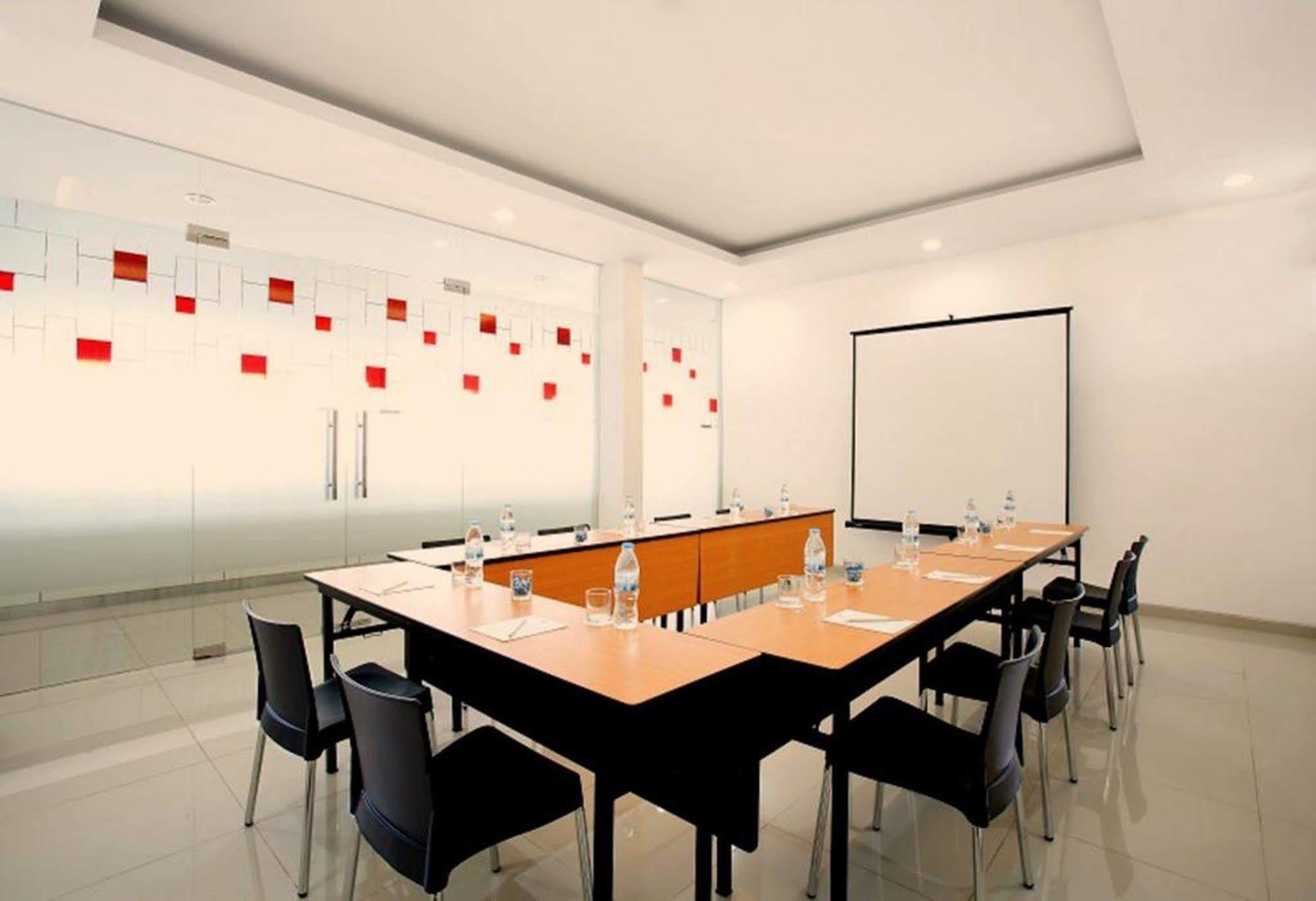 Amaris Hotel Nagoya Hill - Batam Εξωτερικό φωτογραφία